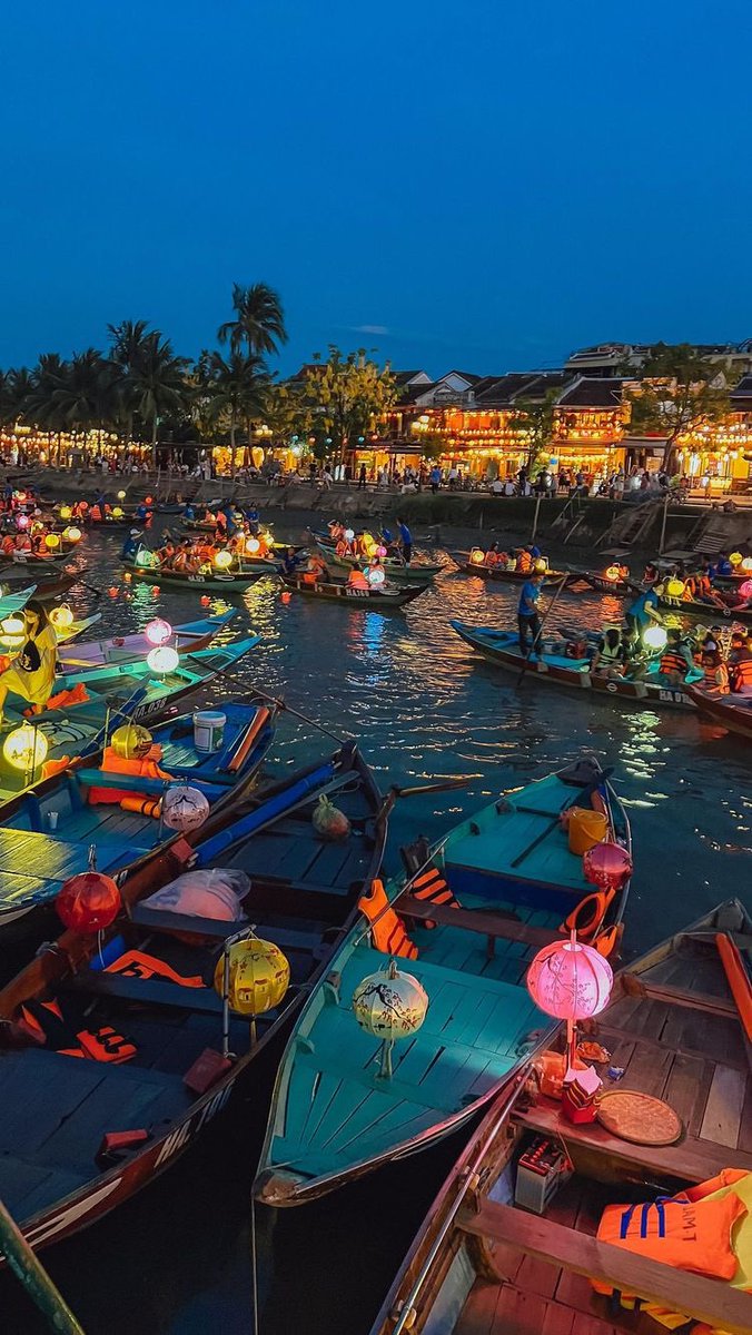 Hoi An Night Market
