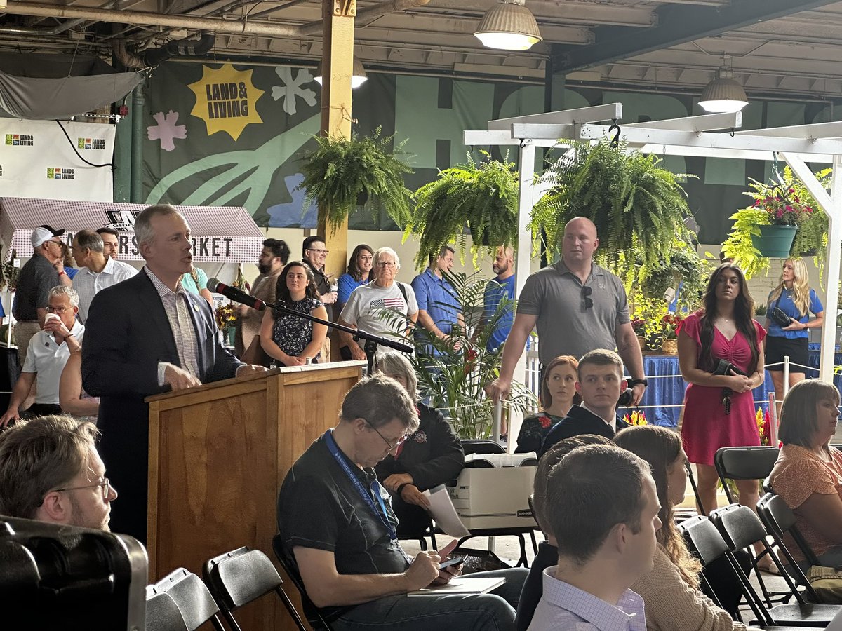 OhioTreasurer's tweet photo. It’s great to be back at the @OhioStateFair!
Today I had the opportunity to join members of the Joint Legislative Agriculture Committee to discuss our #AgLINK program.
Thanks to last year's reform efforts, Ag-LINK has already saved Ohio farmers a record-breaking $5.4M in 2023. https://t.co/PkZzOChVTQ