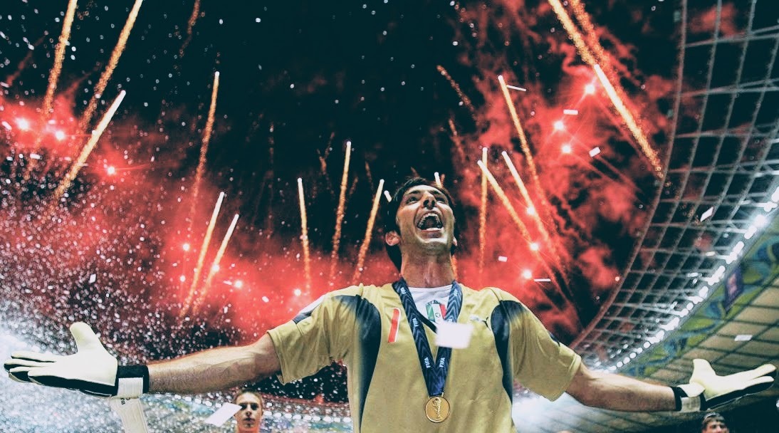Without question, undeniably the greatest goalkeeper of all time.

Gigi Buffon is your favourite keeper's favourite keeper.

There will never be another like him; never another who possesses his peak, and certainly not his longevity.

Simply the best ever. 🐐