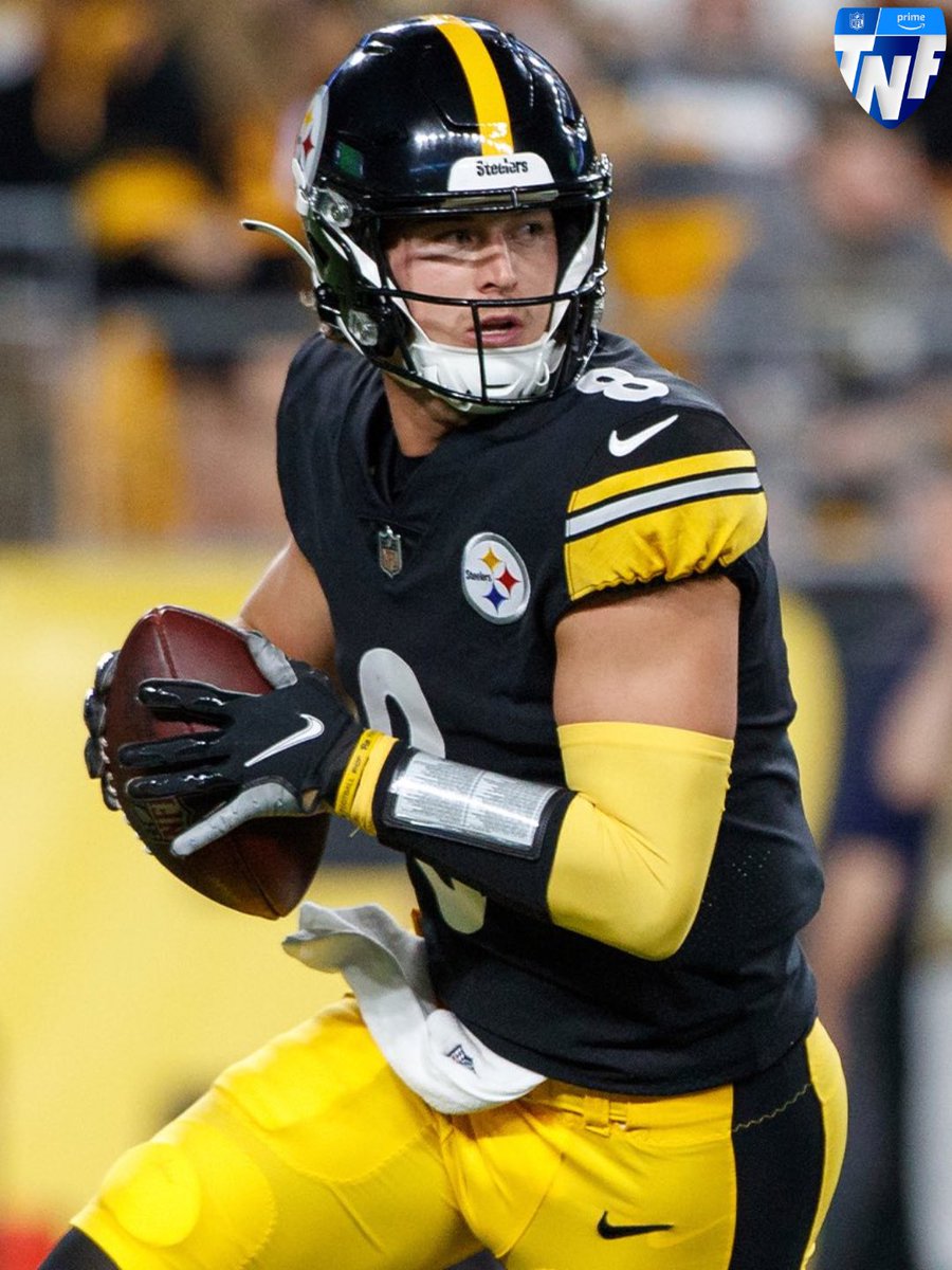 NFLonPrime's tweet photo. Which 2nd year QB will throw more touchdowns this season?

REPOST: Kenny Pickett
LIKE: Brock Purdy https://t.co/nmgT3NjROl