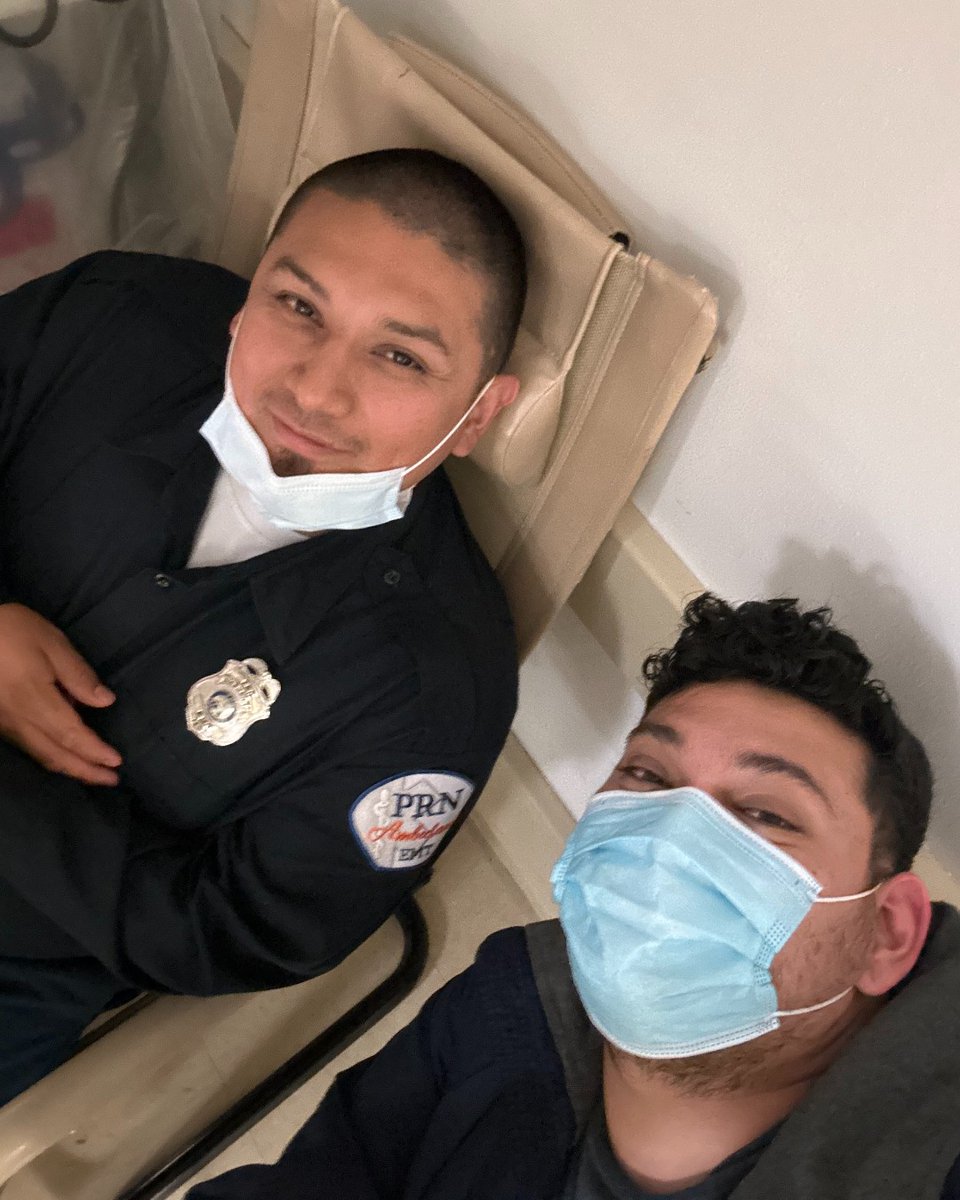 PRNambulance's tweet photo. Wall time check in with the boyz 👌 #EMSLife https://t.co/HN4tIoDlGt