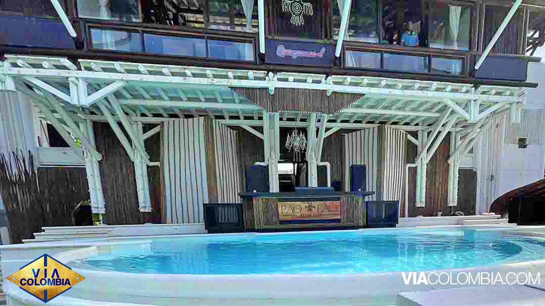 ViaColombia_com's tweet photo. Hello World! We are going live today on Social Media and want to share with you wonderful places in Colombia

Seen here is the DJ area of Pao Pao Beech Club in Cartagena.
Full details on our website 
https://t.co/kmW5hCbEnV https://t.co/gxb3PxJefP