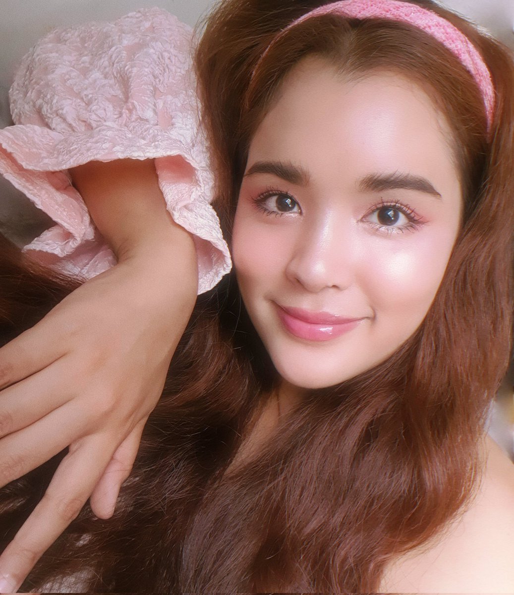 Megradiant1's tweet photo. I'm a Barbie Girl
🎀🪞🩰🦢🕯️🎀🪞🩰🦢🕯️୭  🧷 ✧ ˚.  ᵎᵎ  🎀 https://t.co/wwn5YjLoQv