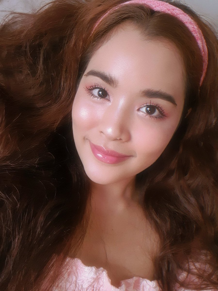 Megradiant1's tweet photo. I'm a Barbie Girl
🎀🪞🩰🦢🕯️🎀🪞🩰🦢🕯️୭  🧷 ✧ ˚.  ᵎᵎ  🎀 https://t.co/wwn5YjLoQv