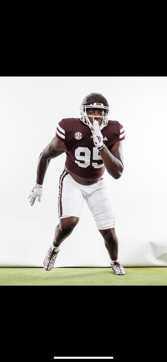 Gabe Moore tweet media