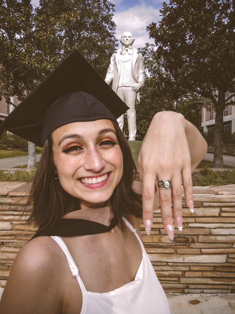 lalexi_21's tweet image. mba queen #spring23