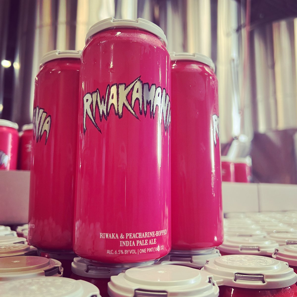 Canning today: RIWAKAMANIA (VII)

Pouring an electric yellow nectar, Riwaka &amp; Peacharine produce notes of orange tang powder, countrytime lemonade, exotic grapefruit, and blueberry blow pop. Bodyslam your way into future flavor // future aroma.