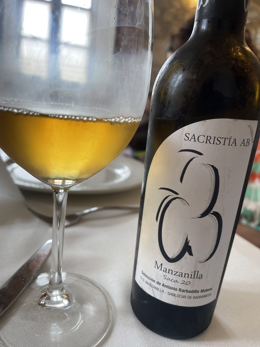 Las Esparteras tweet media