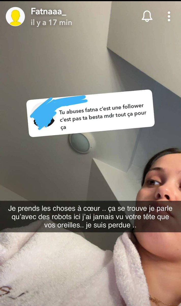 OKLM007U's tweet photo. L'argent des liens affiliations Ebuyclub se sont bien et bel des humains non ?
#InfluenceuseA2Balle
#fatnaaa
#poupettekenza https://t.co/ZluISXFpwJ