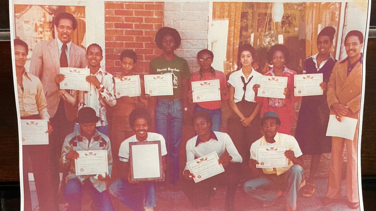 Others know him for his excellence on the basketball court, but we are remembering Mr. George Wilson with gratitude for his years of leadership and investment at
@stowehousecincy stowehousecincy.org/blog/rememberi…