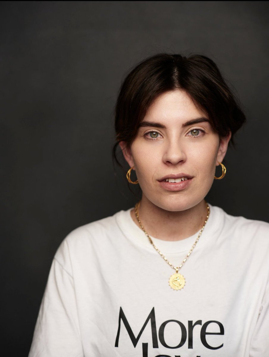 JemimaJOsborne's tweet image. Rep by @talent_ap and looking for any casting directors who might have a role for me?👀

Headshots 📸 @JamesMelia 

#actor #headshot #showreel 
Show reel below
👇 

youtu.be/B0ZgrpPSKcA