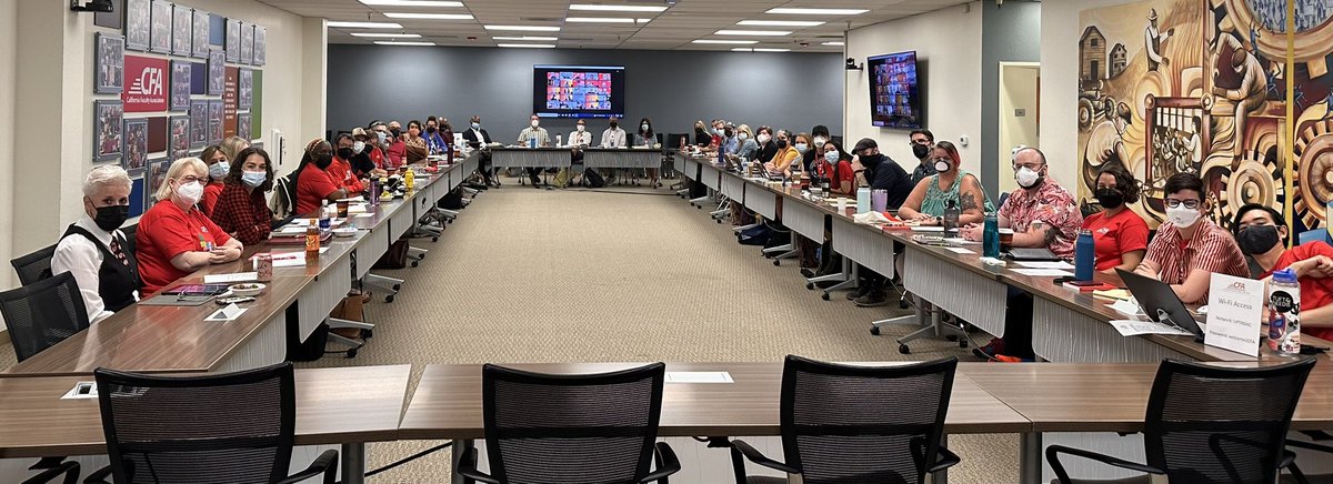 ChicoSexProf's tweet photo. CSU Contract Bargaining Day 3! Masks up & ready to go! #CFA #WeAreTheCSU #UnionSolidarity #HotLaborSummer #COVIDSafe #Inclusion #FacultyWorkingConditionsAreStudentLearningConditions https://t.co/oCJG2E9mH5