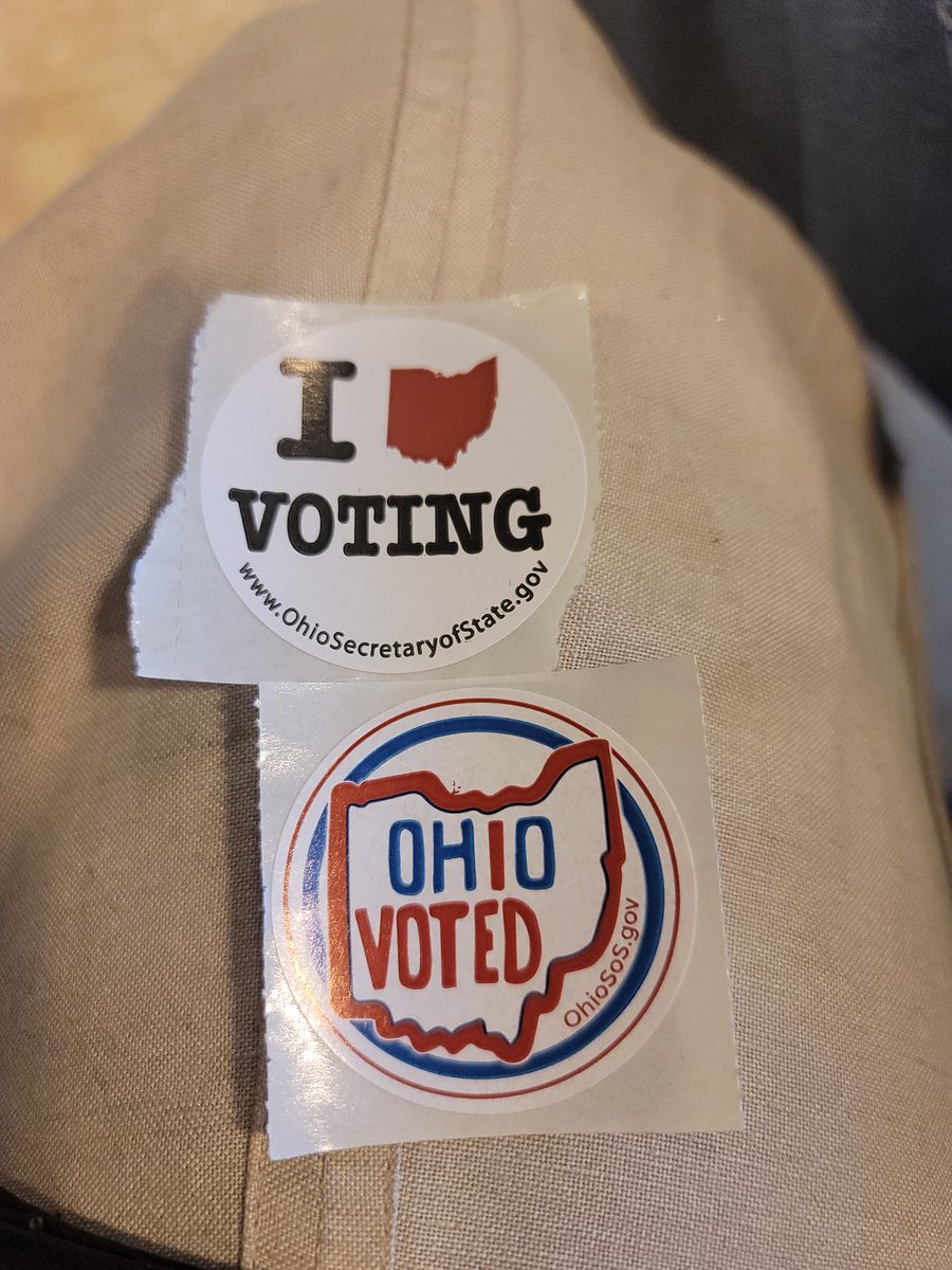 madamecawalker's tweet image. #OneVote
#OneVoice 
Did you Vote? WE DID!