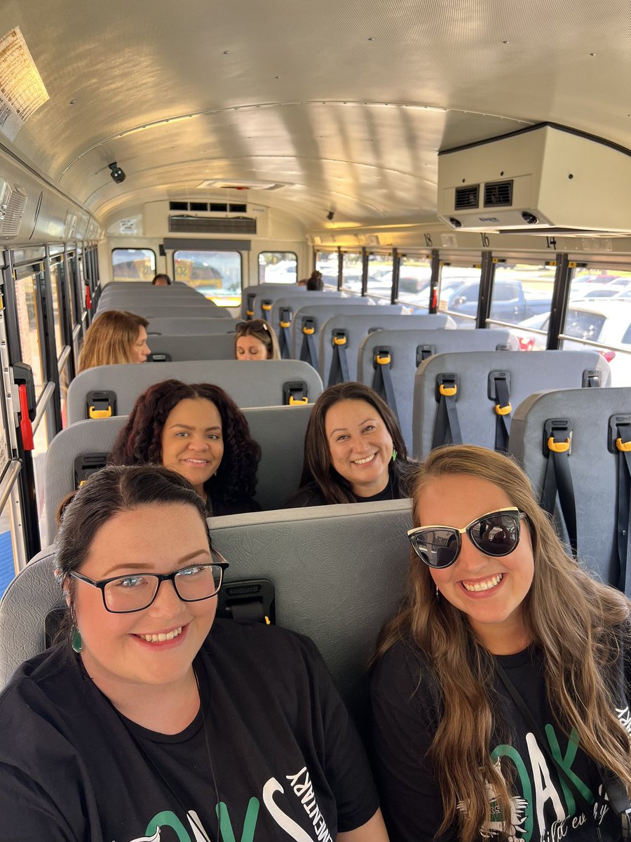 First grade is ready for convocation!! We are gearing up for the new year!! #everychildeveryday <a href="/HumbleISD_OE/">Oaks Elementary</a> <a href="/mscrutcher1st/">Ashley Crutcher</a>