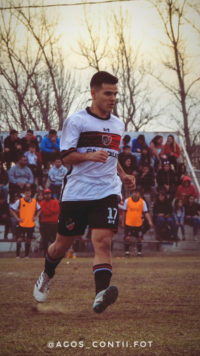 GonziAcosta1's tweet photo. 🔴⚫️⚪️ https://t.co/nBSPHorc1E