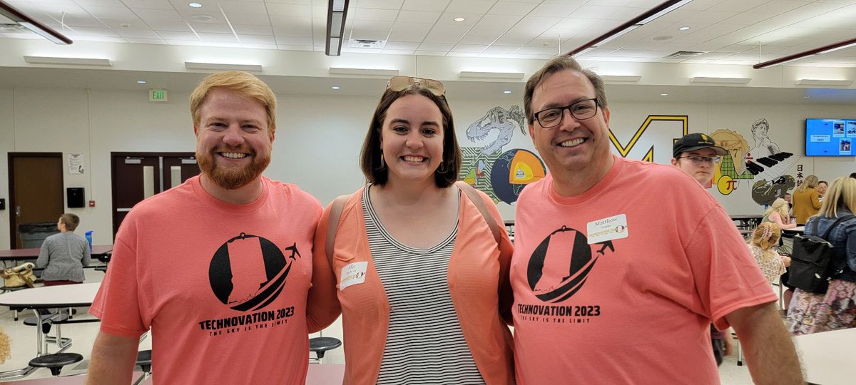 AlisonParr_'s tweet image. Congrats to Ally E. who won the HP 38&quot; ultrawide curved display at #Technovation23 👏🏼👏🏼👏🏼