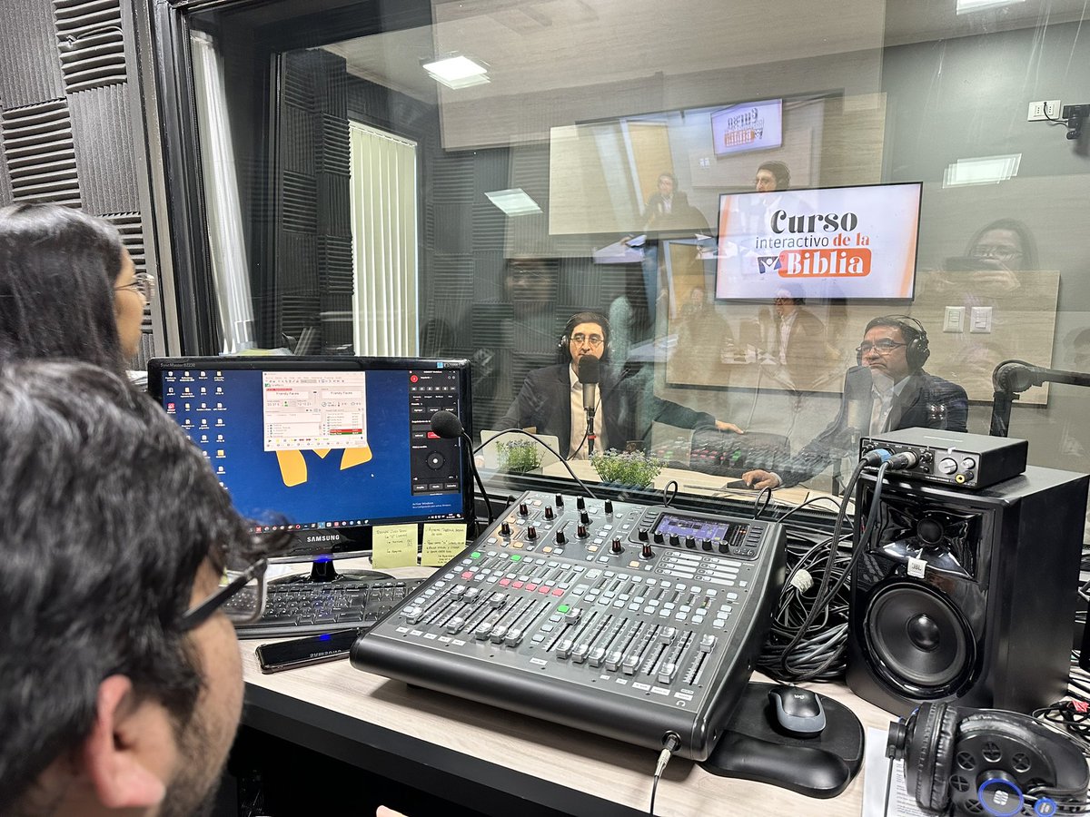 ntchile's tweet image. 🤩Todo listo para el estreno del #CursoInteractivodelaBiblia por #RadioNuevoTiempoChile junto al Pastor @Mario_Rebolledo y Pr. Rodrigo Peña.

13 lecciones con #LaFedeJesús EN VIVO. 

✨Todos los sábados a las 16:30 h.🇨🇱por radio y redes sociales.

¡Te esperamos! 

@IglesiaUnACh