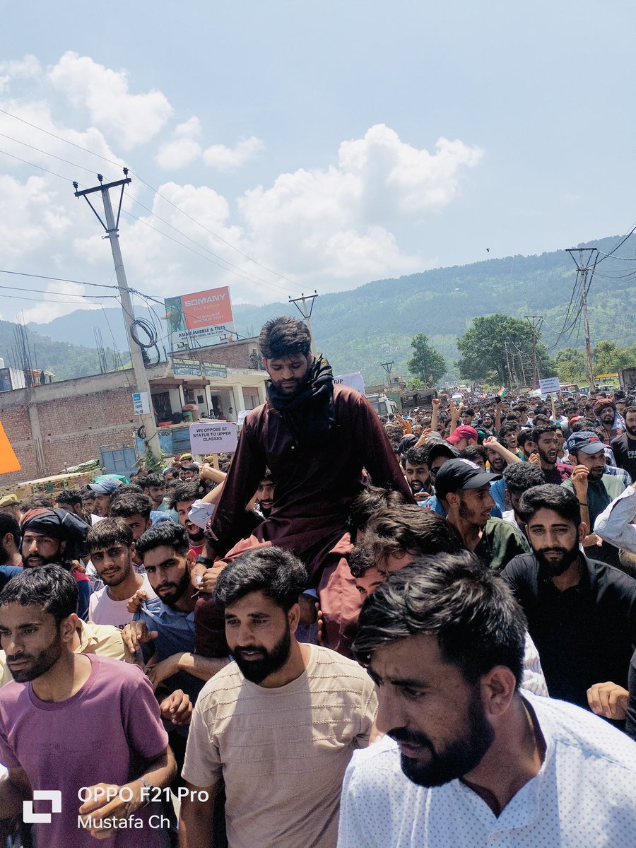 GuftarAhmedCh's tweet photo. Grateful to Poonch for coming in large number against the dilution of ST status. Message from gujjar community is very clear if BJP will give ST to upper castes we will oppose them on every front. GOI should roll back this bill. @PMOIndia @HMOIndia @ravishndtv @TribalArmy #tribal https://t.co/vOyjbS8Dz9