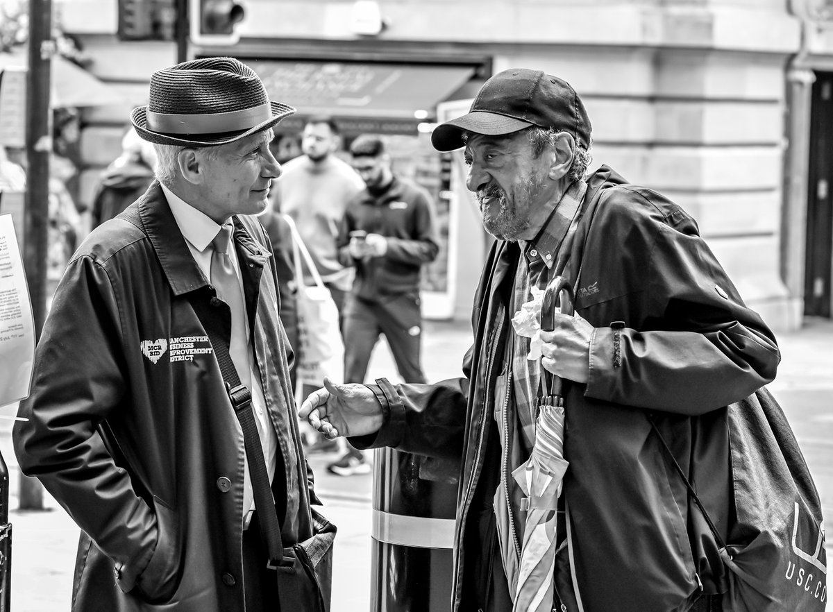 @X mANCHESTER 

#manchester #manchesterstreet #manchesterstreetphotography #street #streetphotography #streetphotographers #streetphotographer #streetcandid #streetcandids #streetcandid_worldwide #candidstreet #portrait #portraitphotography #portraitpage #people #peoplegallery