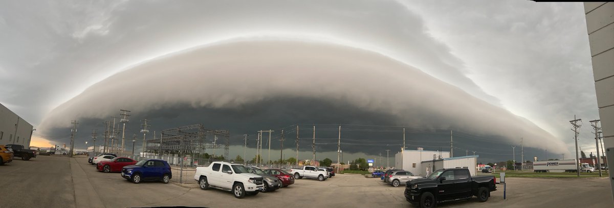 PennerInt's tweet image. Well that was quite the storm in Manitoba this morning!!! One of our office staff, Bill took this cool panorama picture....can you spot the Penner truck in the bottom right corner?
#MBStorm #StormClouds #panoramicviews
