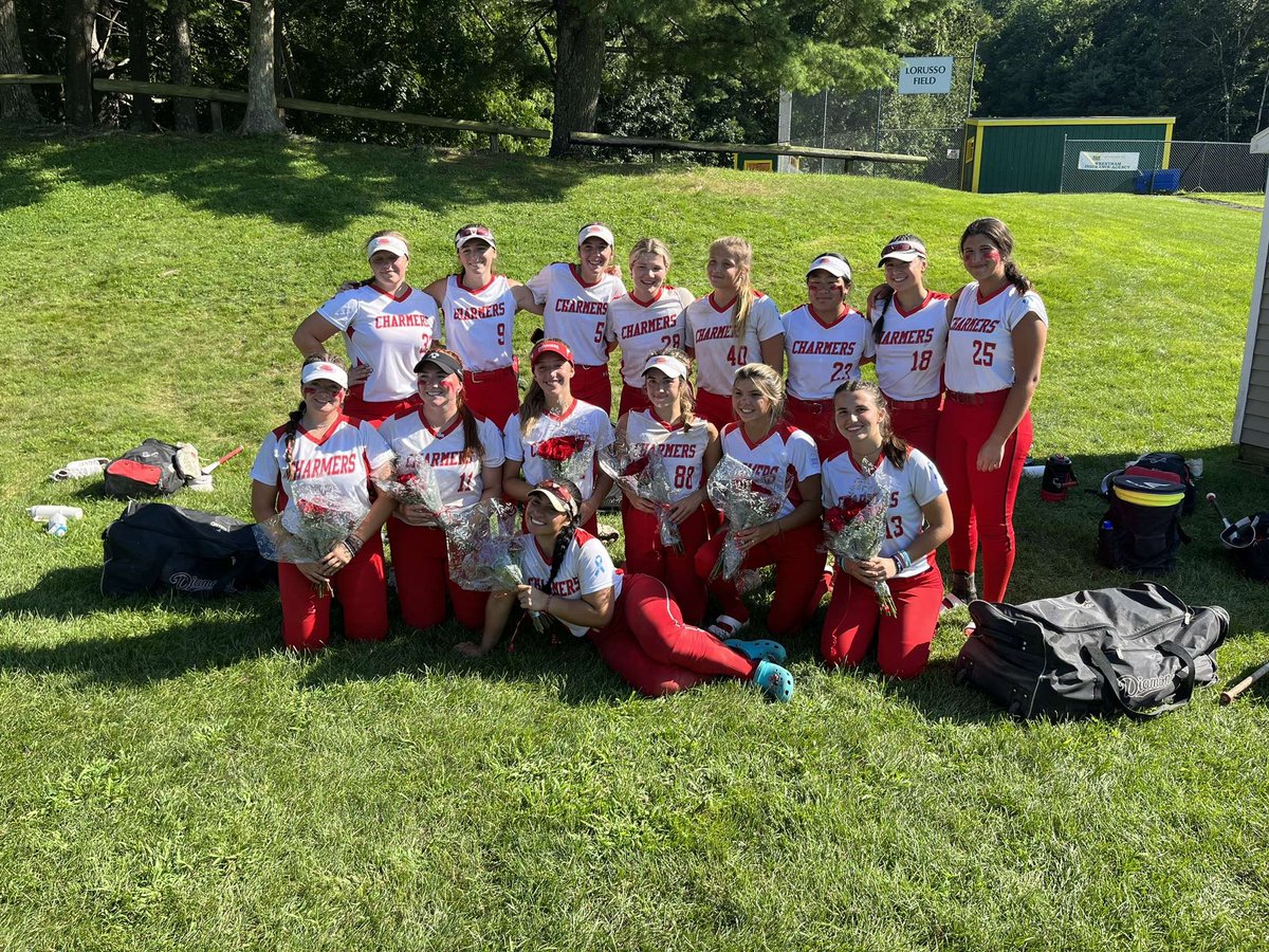 Thank you <a href="/CharmerSoftball/">Connecticut Charmers</a> for everything these past few years! You’ve given me the amazing opportunity to play college softball and you’ve introduced me to people who I now call my best friends. Thank you especially to all the Charmers coaches for their endless support!🤍❤️