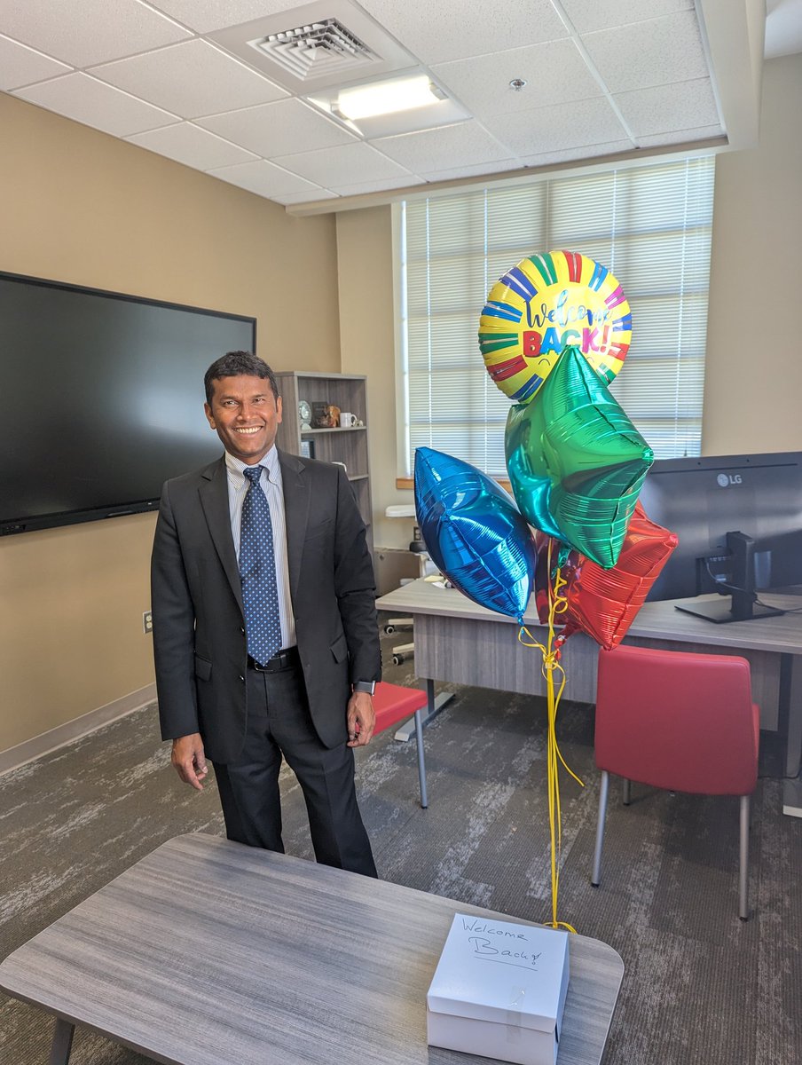 ManiLab_Brown's tweet photo. Lots to celebrate in the Mani lab today! @bdemesti_ got engaged! Ishita had a fantastic score on her MCAT, Nya did an amazing job on her summer program poster presentation and @SenduraiMani is back from his trip. https://t.co/GEySTO5Gz5