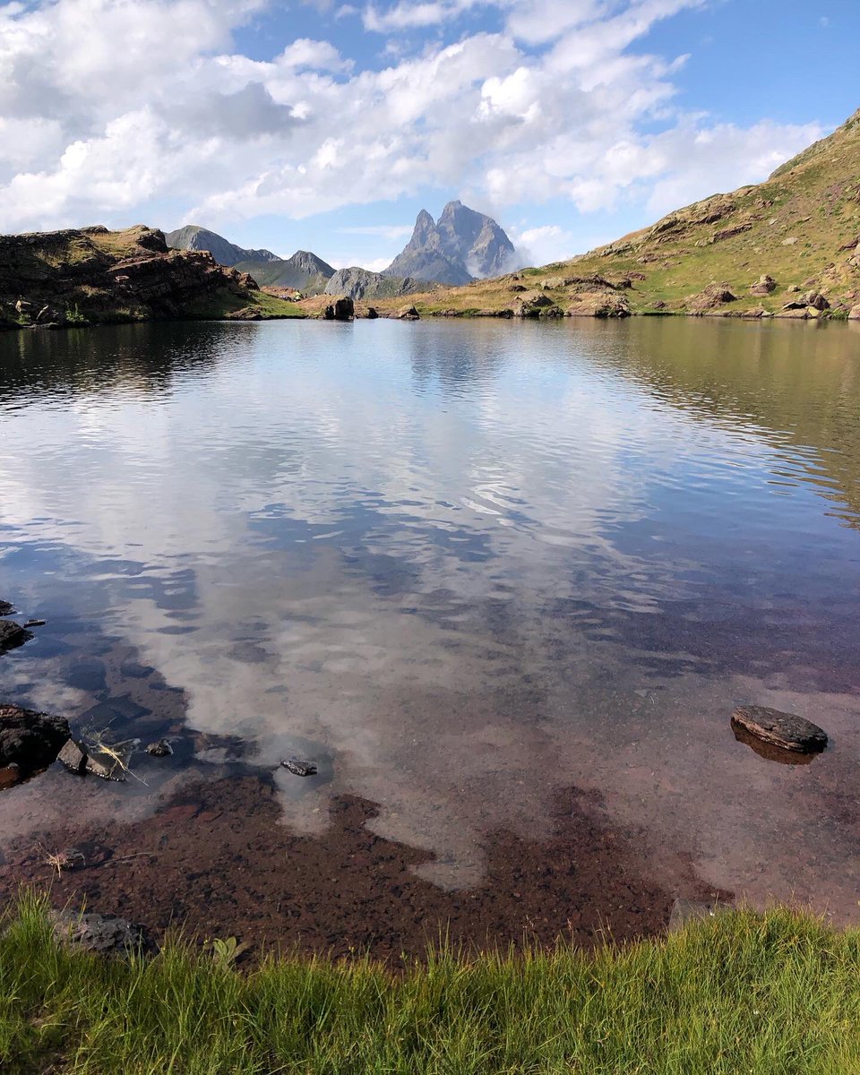 FranJJR87's tweet photo. Els volcans dels Pirineus!🌋🏃🏻♂️☀️
#Hiking #Mountains #Muntanya #Pirineus #CanalRoya #Ibones #Anayet #MidiDOssau #Canfranc #Formigal #SallentDeGállego #Huesca #Aragón #France https://t.co/xNAEGfFEy5