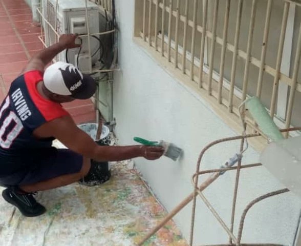 Jornada de embellecimiento de la CTS José Antonio Anzoátegui.
#SúperBigoteEnAcción
<a href="/NicolasMaduro/">Nicolás Maduro</a> <a href="/pestana_jl/">José Pestana</a> <a href="/vmsfelicidad/">Viceministerio para la Suprema Felicidad Social</a>