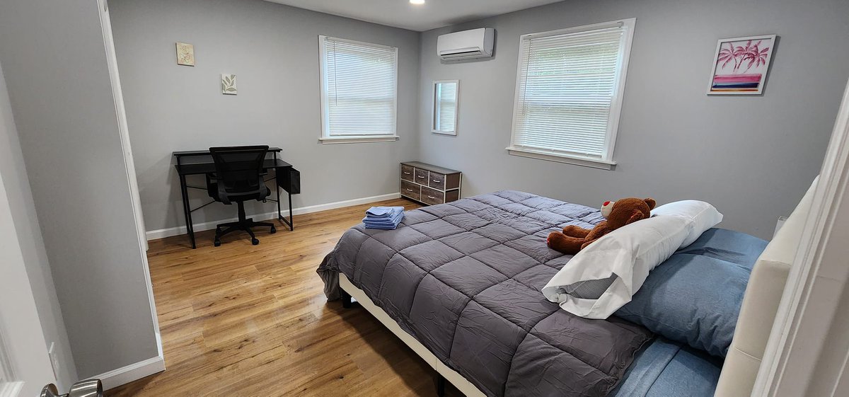 ScrantonCleaner's tweet image. ✨ Are you tired of spending your days scrubbing, mopping, and dusting? Let us handle the dirty work &amp;amp; you relax!✨

📞 Call us today at 570-364-4445 or visit our website scrantoncleaners.com to request a free quote!

#CleaningServices #ResidentialCleaners #CommercialCleaners