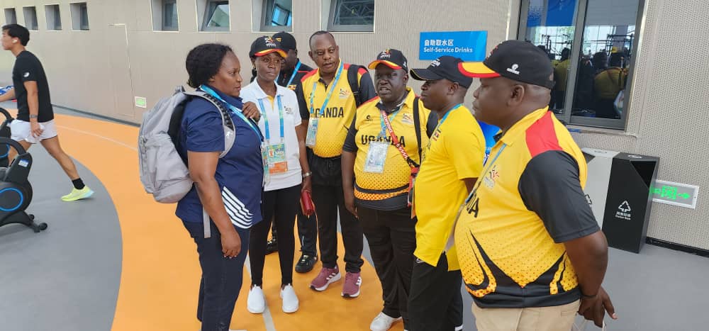 Sports minister Peter Ogwang surprises World University Games team 

More: shorturl.at/jvwLS | #VisionSports