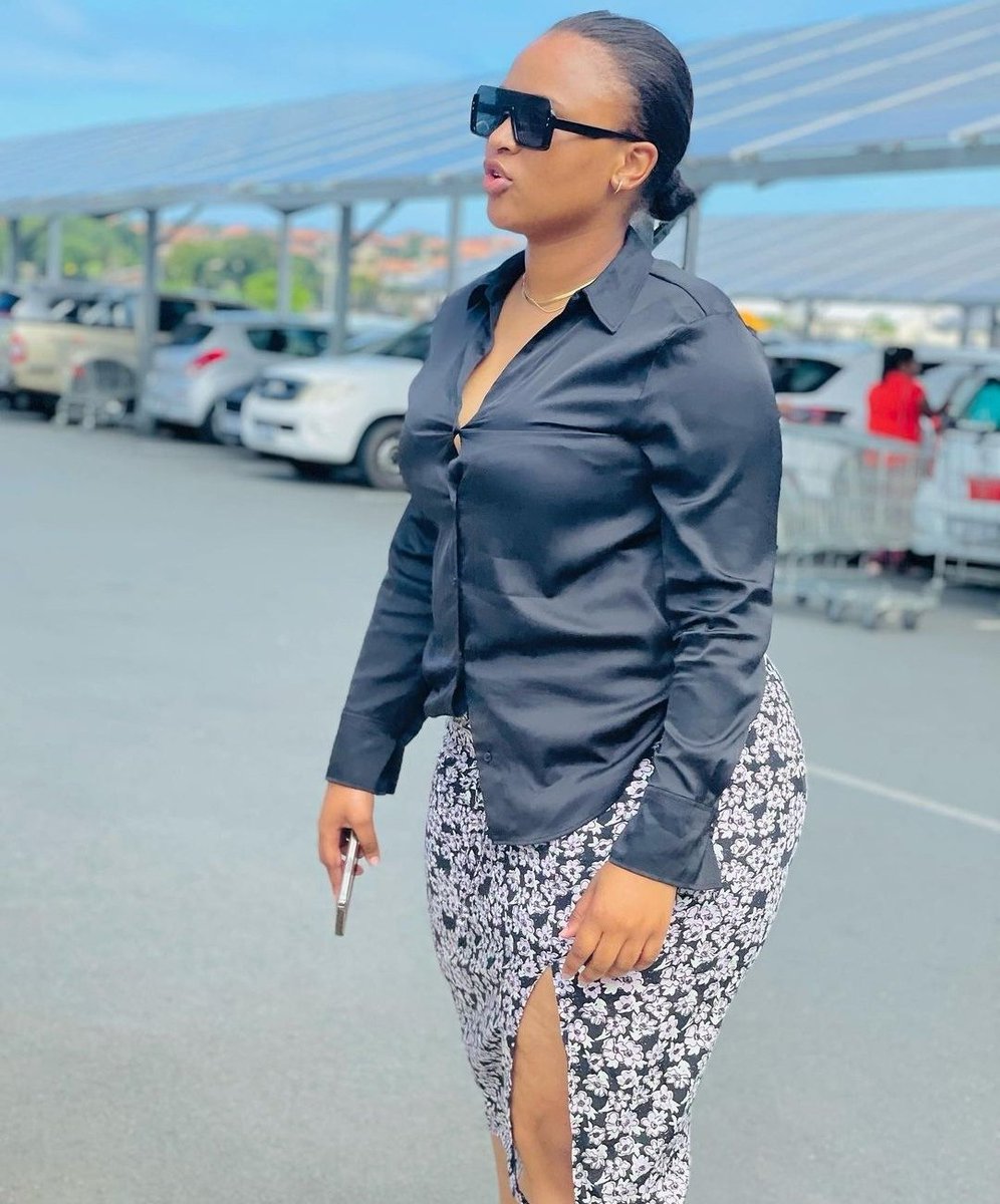 Nele_012's tweet photo. Big body❤️🥰 https://t.co/WK2JdeuNuj
