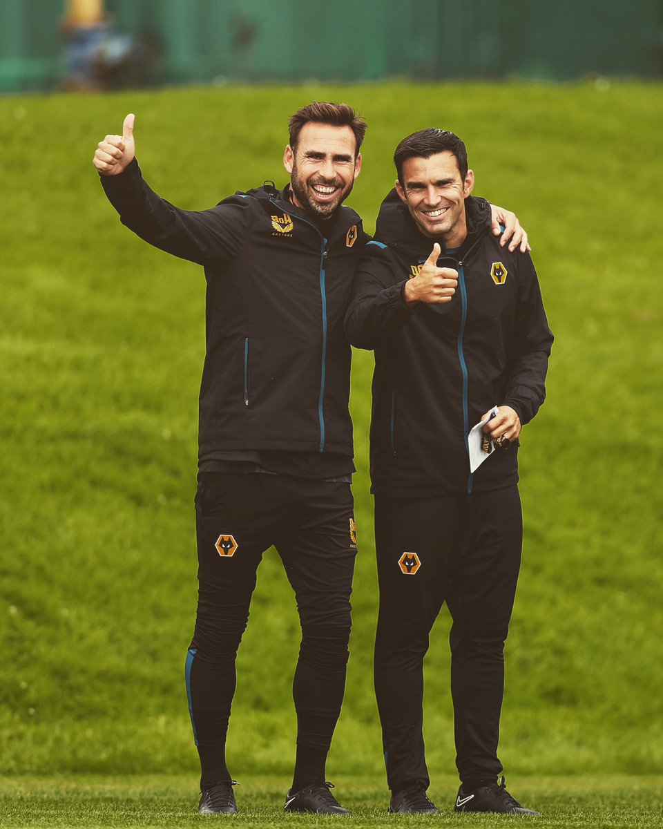 👍👍😀😀

#Sevilla &amp; #Malaga in Wolverhampton 😜

<a href="/OSCAR__CARO/">ÓSCAR CARO</a> #Wolves #wolverhampton #PremierLeague #PreSeason #football