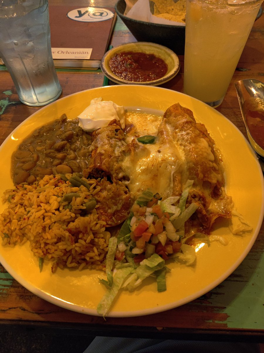 Lime Margarita and 'El Trio' enchiladas at El Gato Negro on Harrison #nolalakeview 
#tacotuesday #mexican #enchiladas #lunch #nola #noladining #neworleansfood #neworleans