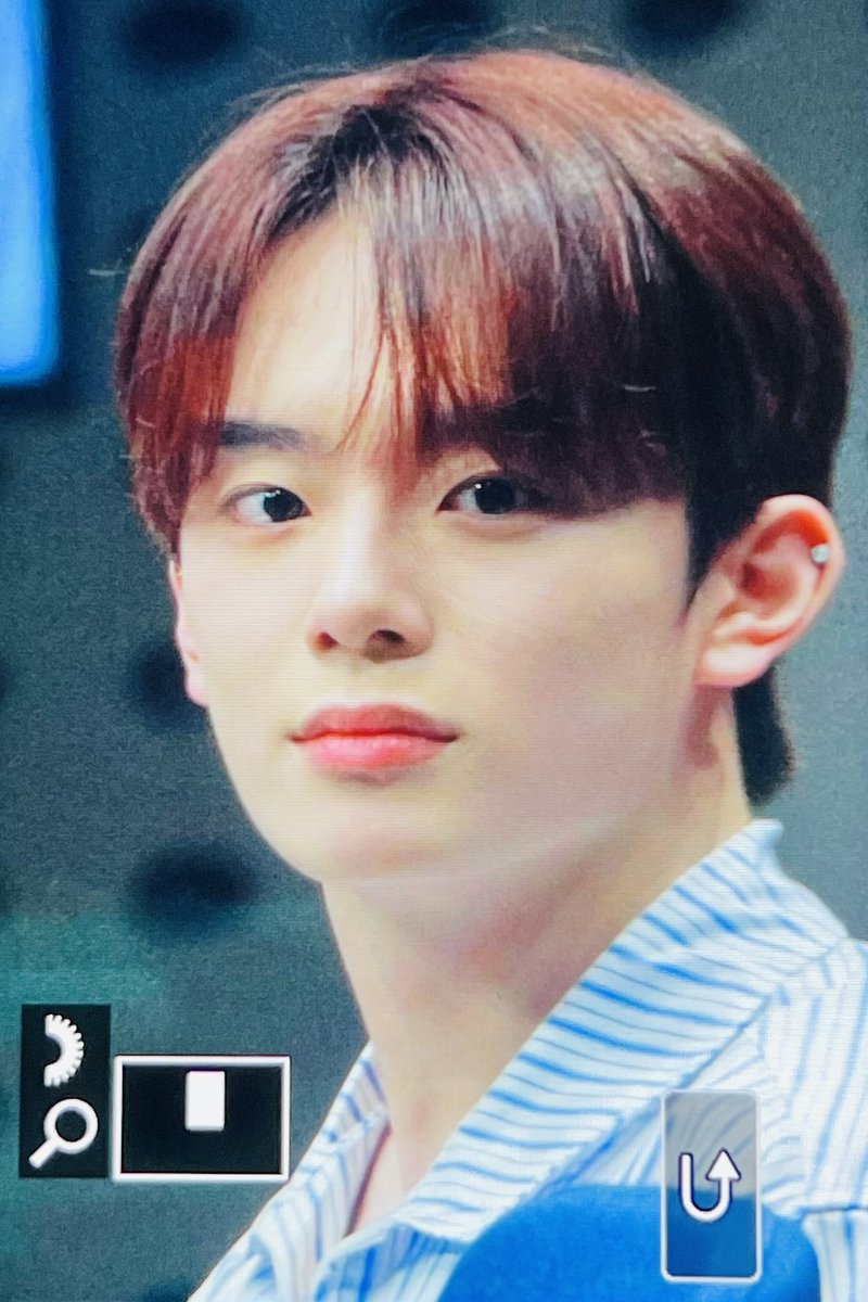 Playtag_125's tweet photo. 230801 
#베리베리 #VERIVERY #유강민 #강민 #KANGMIN #세상존잘유강민 @by_verivery https://t.co/mN8Du3pnxI