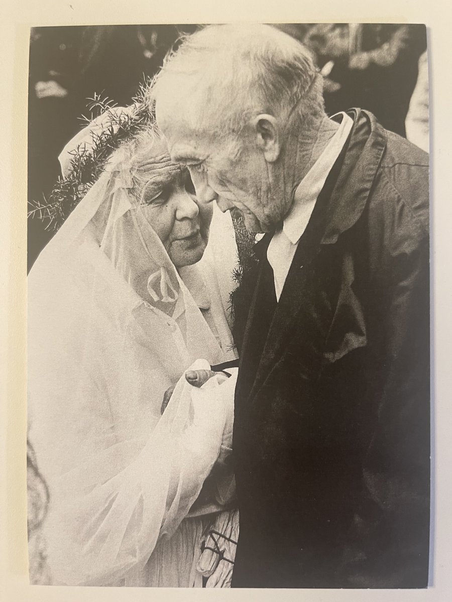 Atenent diferents persones que m'han demanat que parli de la separació d'una parella, canviaré avui el meu estil breu, per un de llarg. (Disculpeu-me. Molt llarg)

Som-hi.

Les parelles que han decidit separar-se (d'acord o no d'acord) tenen davant seu una gran oportunitat per a