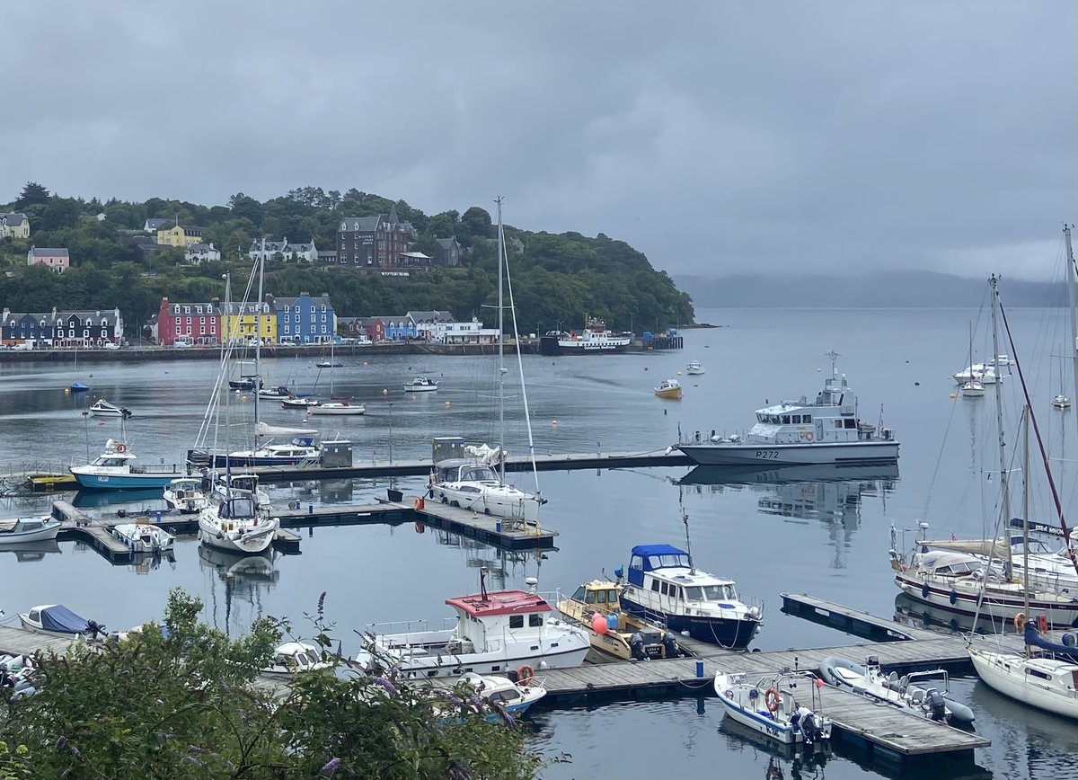 HMS Smiter tweet media