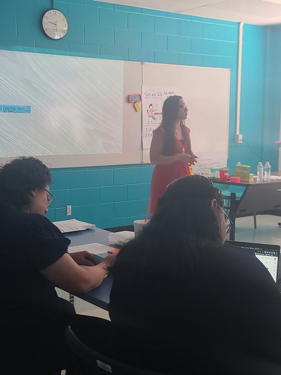 MaikerMader's tweet photo. Deep engagement and learning going on in RLA PD today! @EISDofSA https://t.co/IM7yFD72SU