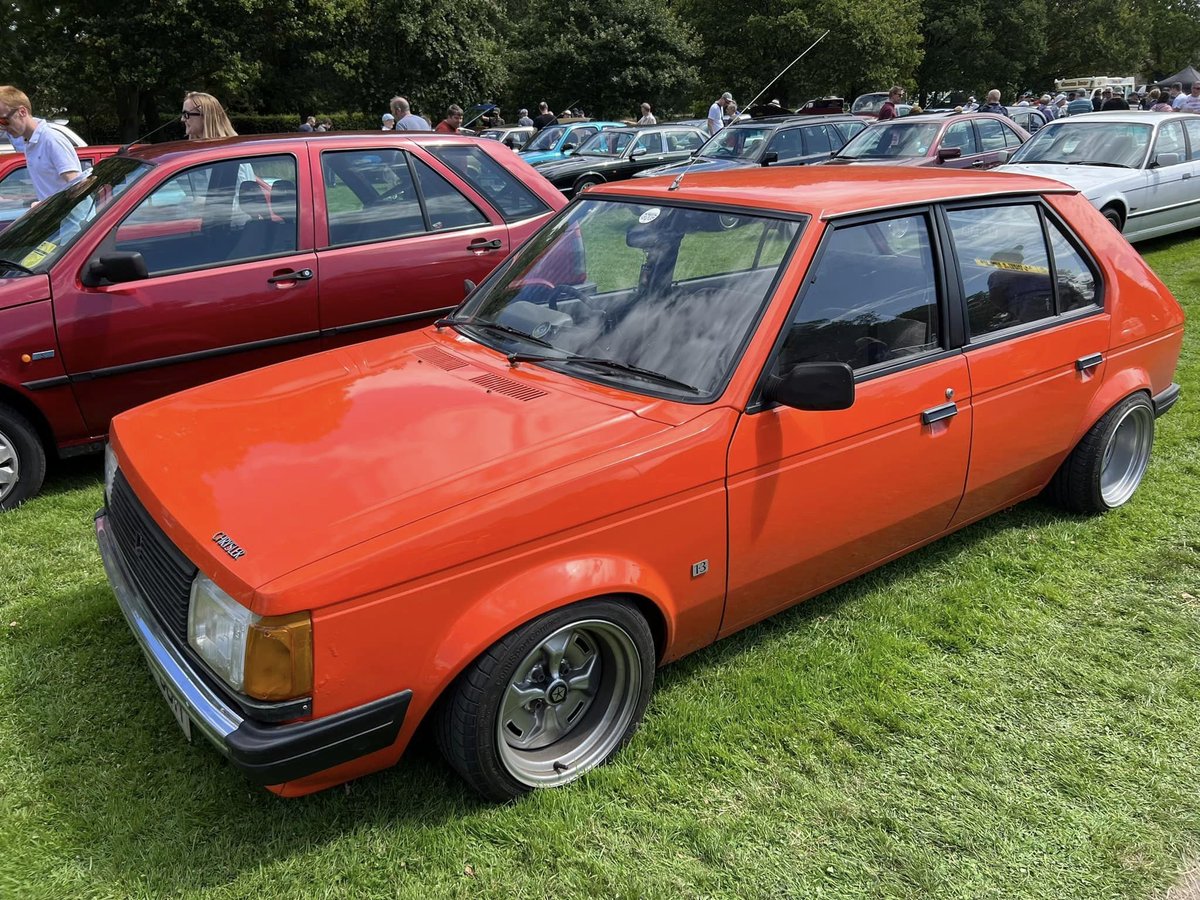 EvokeClassics's tweet image. Who doesn't love #TalbotTuesday or those wheels?