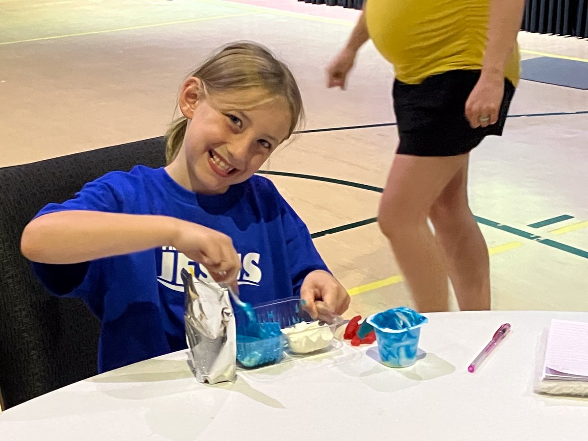 FirstJoplin's tweet image. Making edible aquariums. 
#daycamp2023 #findingJesus