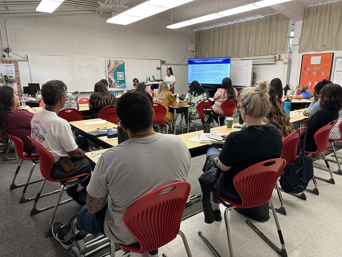 Behavior 101 with ebony and Sheritta! They are doing amazing!!!
#lettheadventurebegin
#fontanaselpa