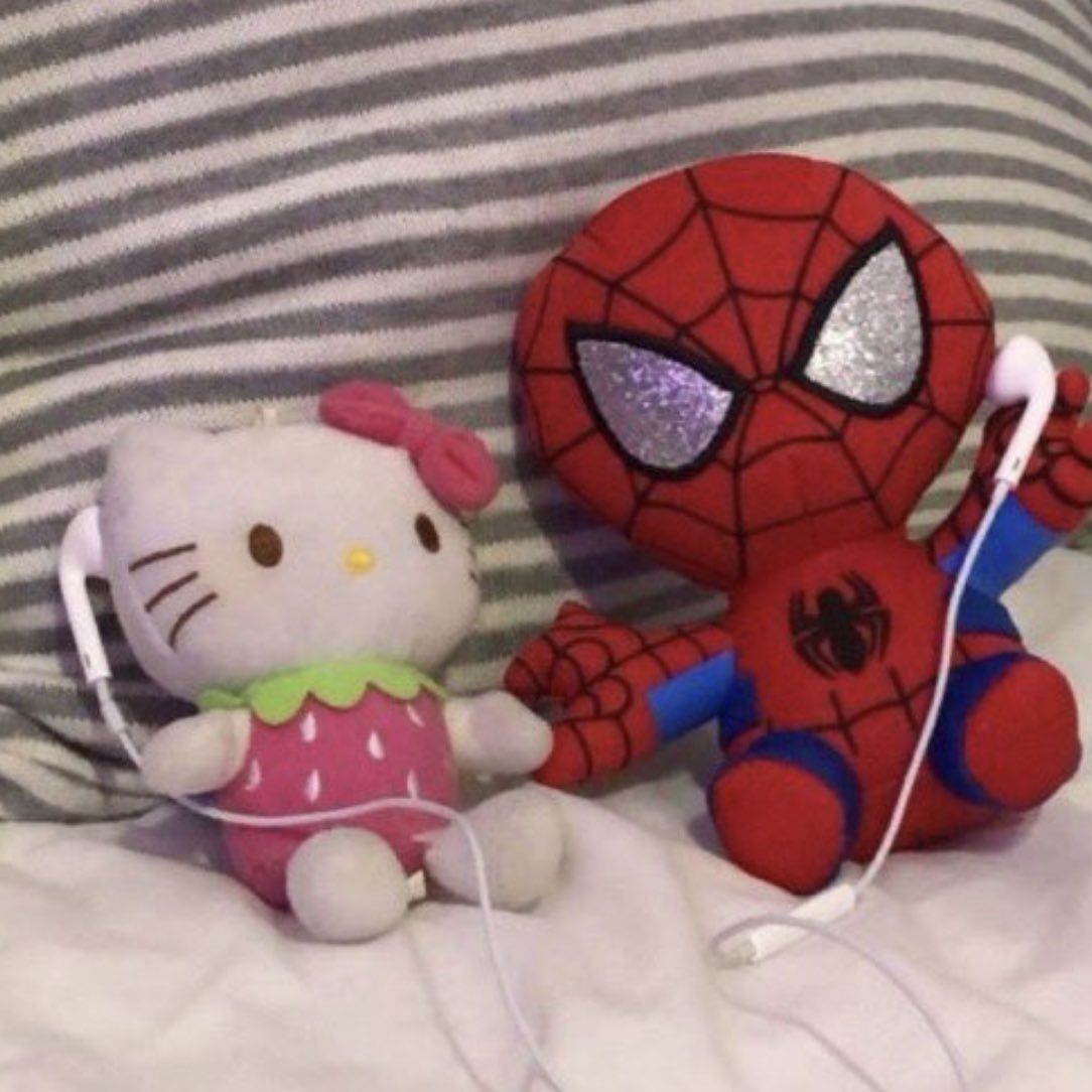 my sweet gio bug, thanks for being my girl. happy gf day sexy bum. my heart goes boom boom boom with happiness whenever you do anything. 

ps how’s the comfy white slippers?