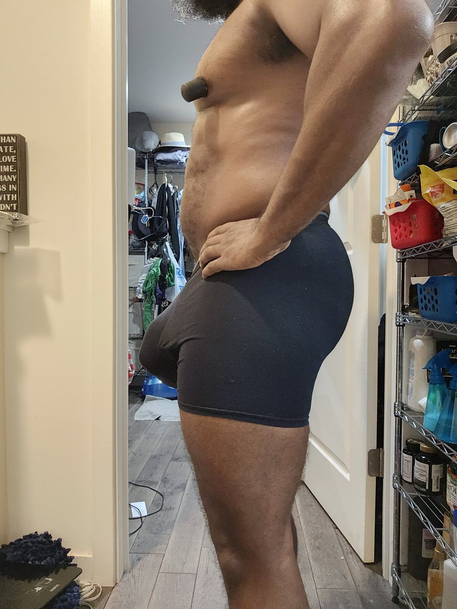 OnyxBlaque's tweet photo. Tantalizing Tuesday...or whateva they be saying.๐๐๐ ๐คท๐ฟโโ๏ธ๐๐ https://t.co/PBblqBUUGH