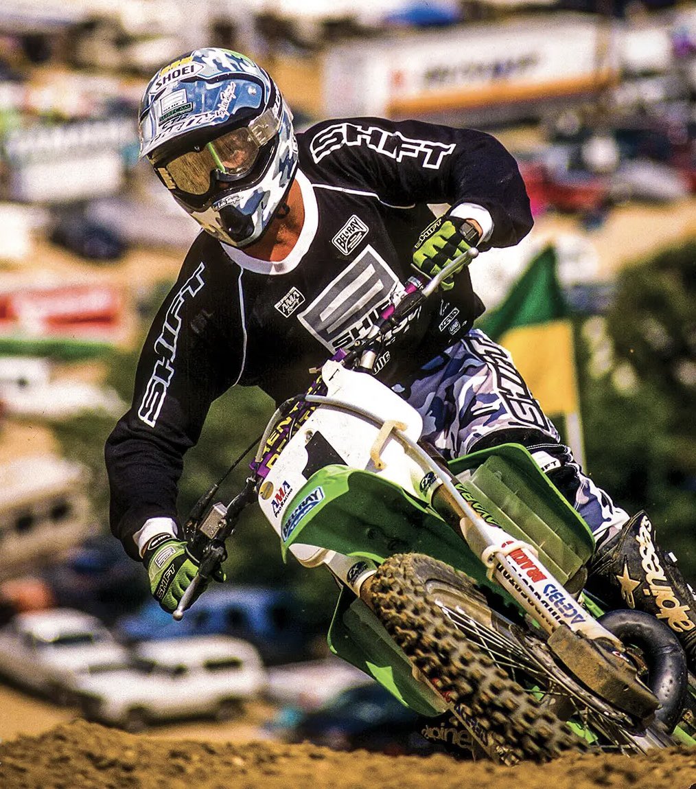 vurbmoto tweet media