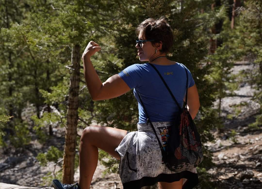 SerenaSouthpaw's tweet photo. I'm happy in my element and getting swole again. It's nice to be healthy mentally and physically again ❤️ #mtcharleston #hiking #mma #reenzilla #nature https://t.co/ReRj0KjJjX