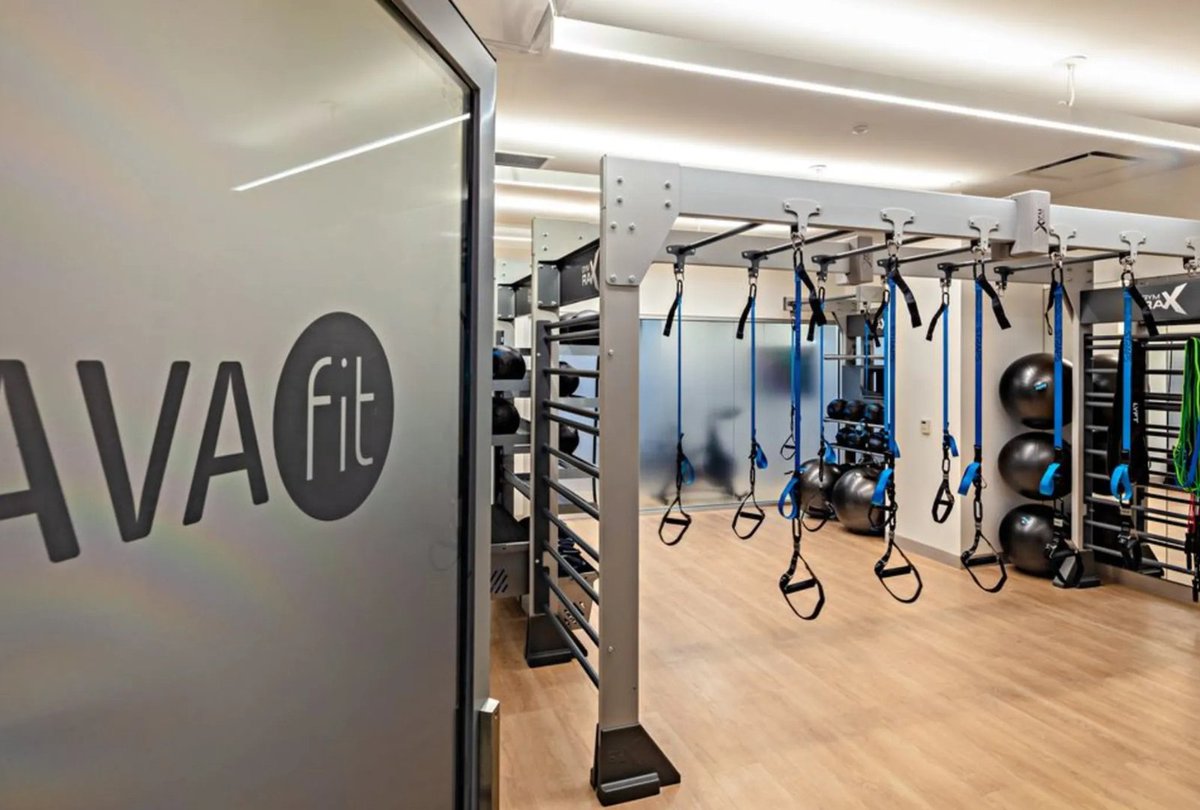 AktivSolutions's tweet photo. AVA Fort Greene is a newly renovated @AvalonBay living space in Fort Greene, Brooklyn. Featuring fresh amenities and locally inspired design, it's no surprise that the fitness facility was prioritized within the refresh of this well-located property. https://t.co/xMQdClbpTX