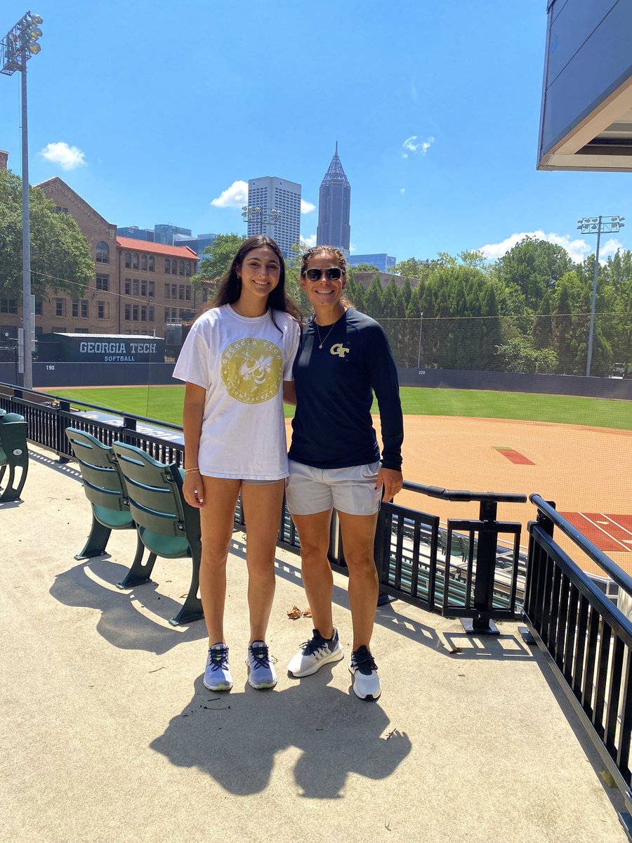 Emma Simon tweet media