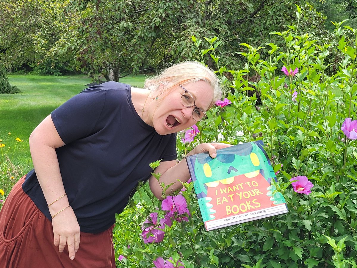 RebeccaJ_Allen's tweet photo. Happy paperback release book birthday to the cutest little zombie and @karinlefranc, the brilliant author who taught him there are better things to do with books than eat them!
#iWantToEatYourBooks @skyponypress #amreading #kidlitbooks
https://t.co/BlYyIodLdR https://t.co/ZFGhA9HAyH