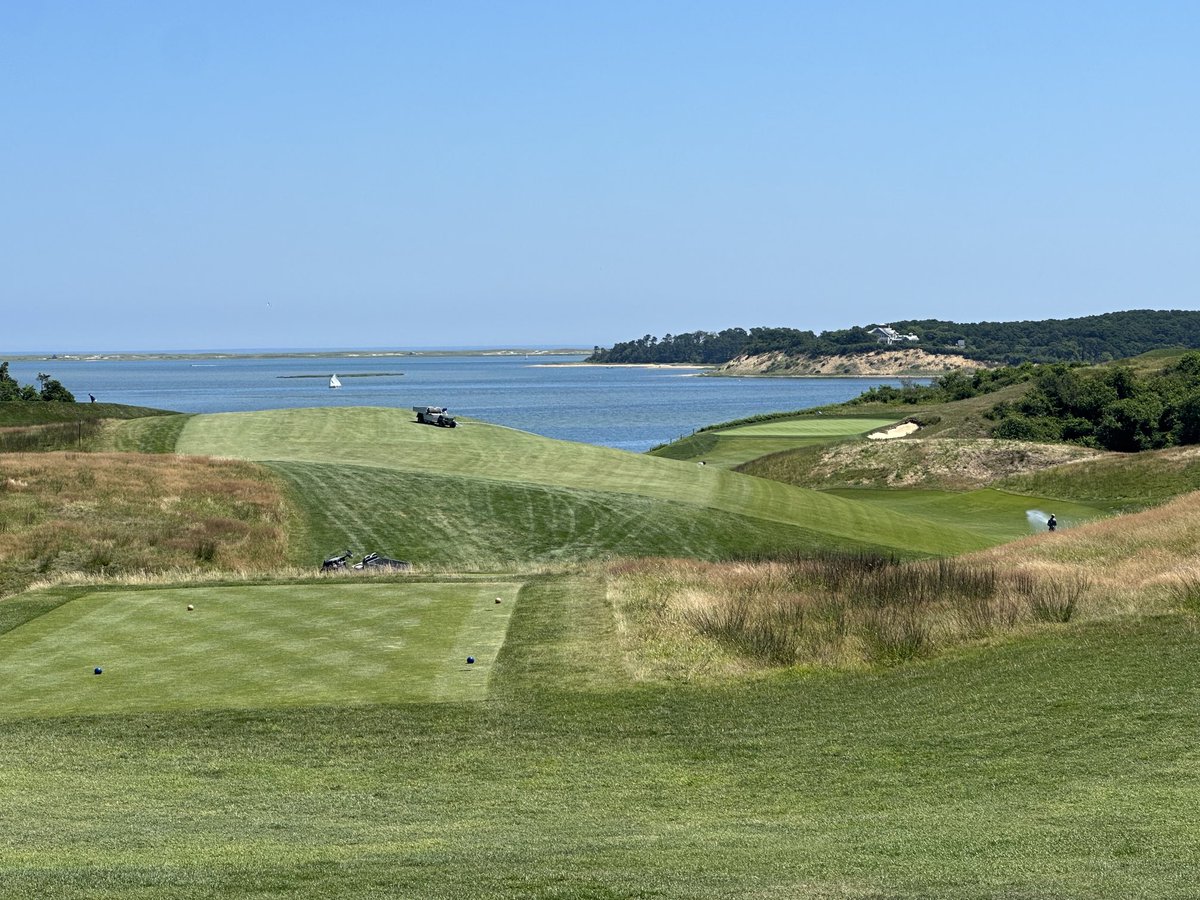 golf course enthusiast tweet media