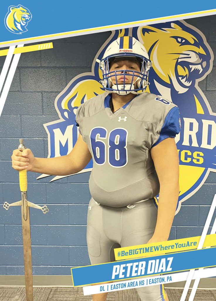 After a great conversation with <a href="/Coach_Cottle/">Tyler Cottle</a> I have received an offer to play football <a href="/MUCougarsFB/">Misericordia University Football</a>. 

#MisBuil2L4st 
@MisericordiaHFC
