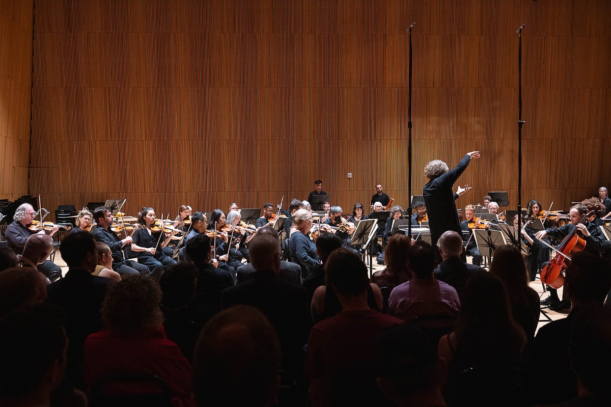 Orchestra of St. Luke's (OSL) (@oslmusic) on Twitter photo Thank you to all who attended the final performance of the DeGaetano Composition Institute! It's only been a week since it ended, and we already miss Brad Lubman, @annaclyne, and our three composers: Carlos Bandera, Tommy Dougherty, and <a href="/MollymHerron/">Molly Herron</a>.
📷: DeShaun A. Craddock Thank you to all who attended the final performance of the DeGaetano Composition Institute! It's only been a week since it ended, and we already miss Brad Lubman, @annaclyne, and our three composers: Carlos Bandera, Tommy Dougherty, and <a href="/MollymHerron/">Molly Herron</a>.
📷: DeShaun A. Craddock